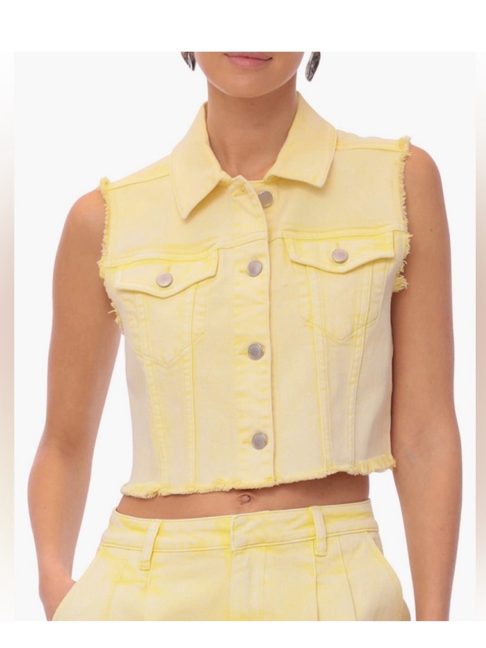 Avec Les Filles Size L Butter Yellow Cropped Denim Vest Frayed Coastal Summer - Picture 4 of 15